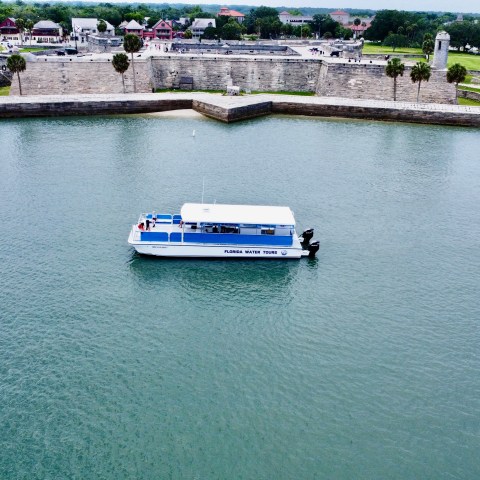 a small boat in a body of water
